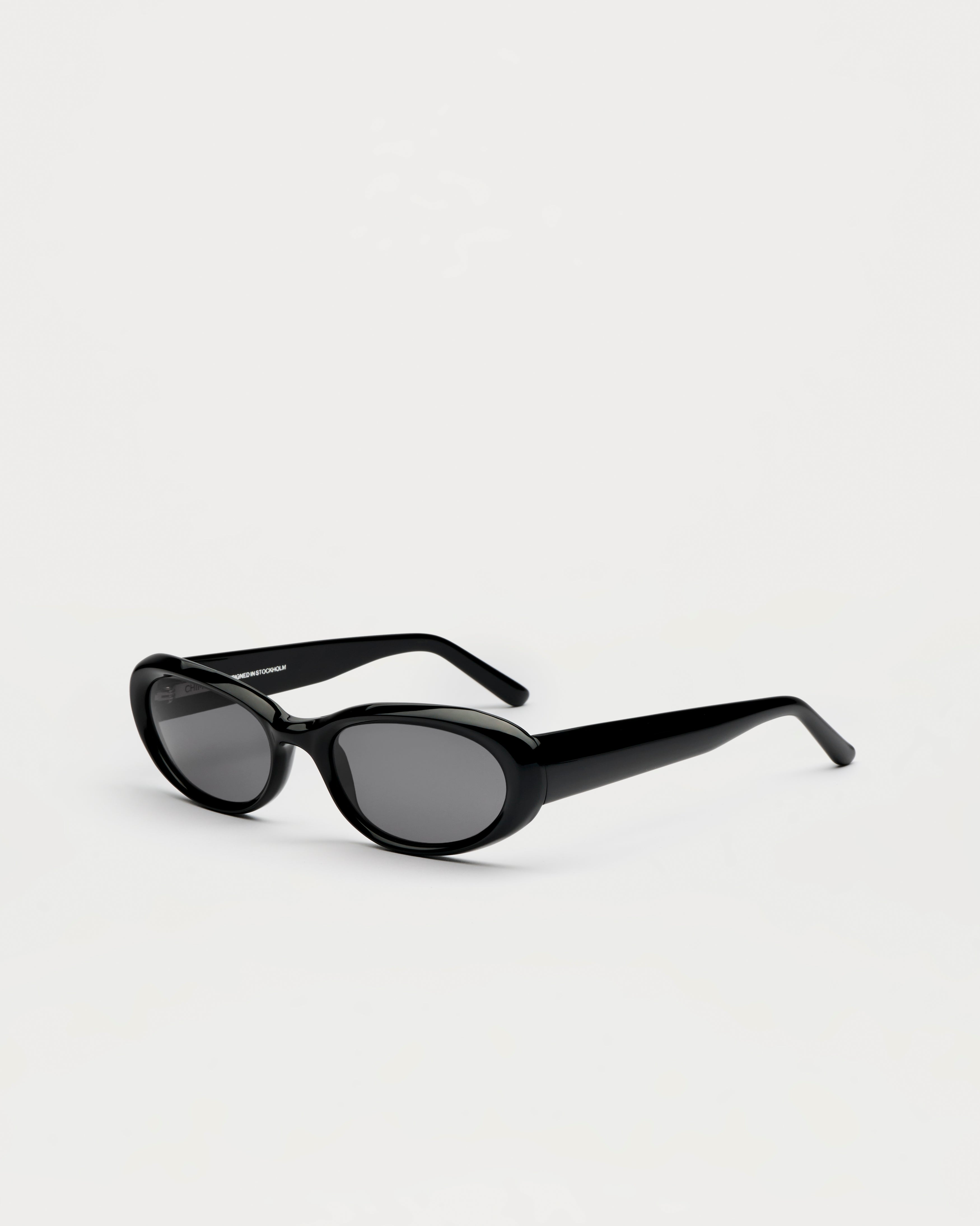 09 Black