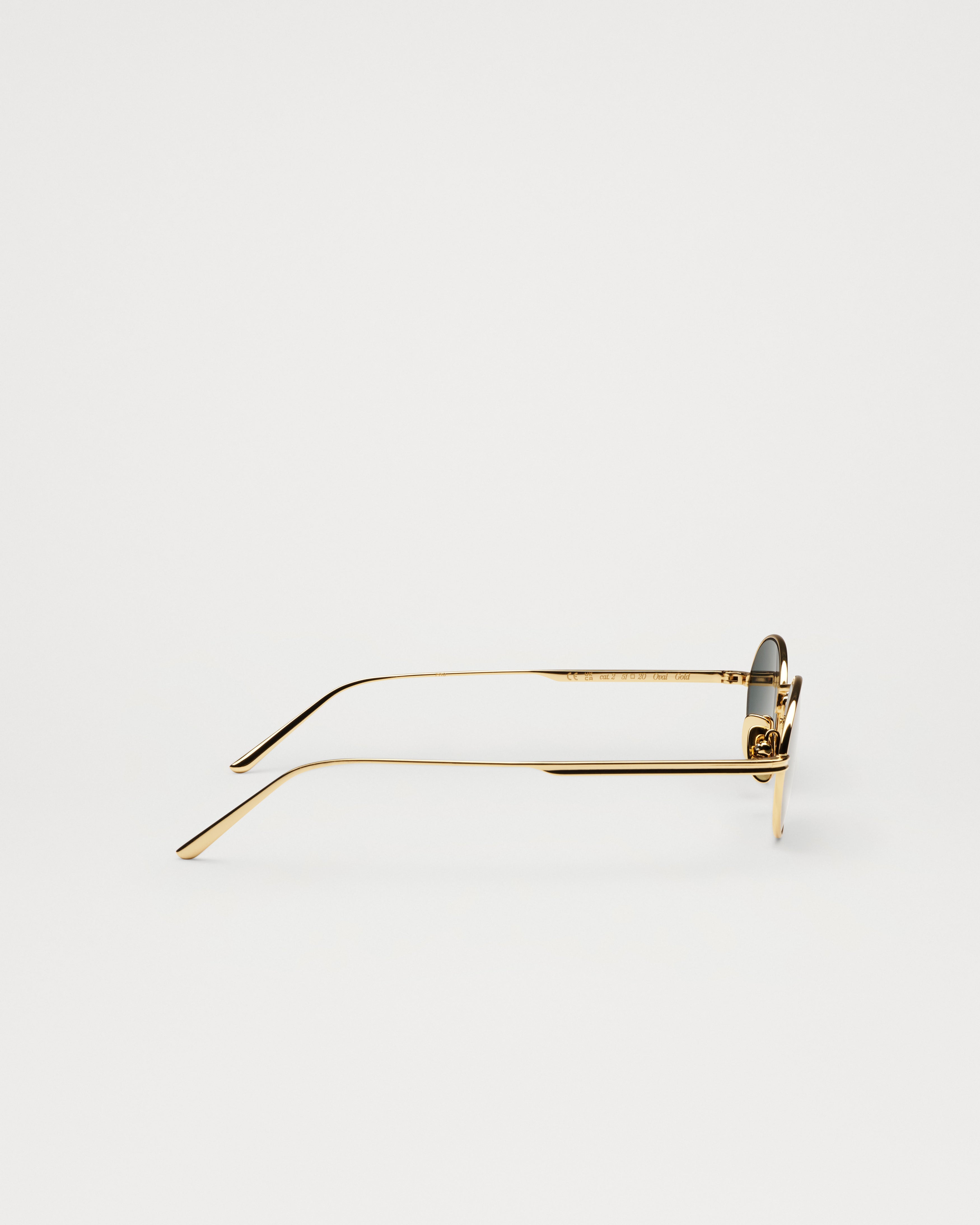 titan oval gold