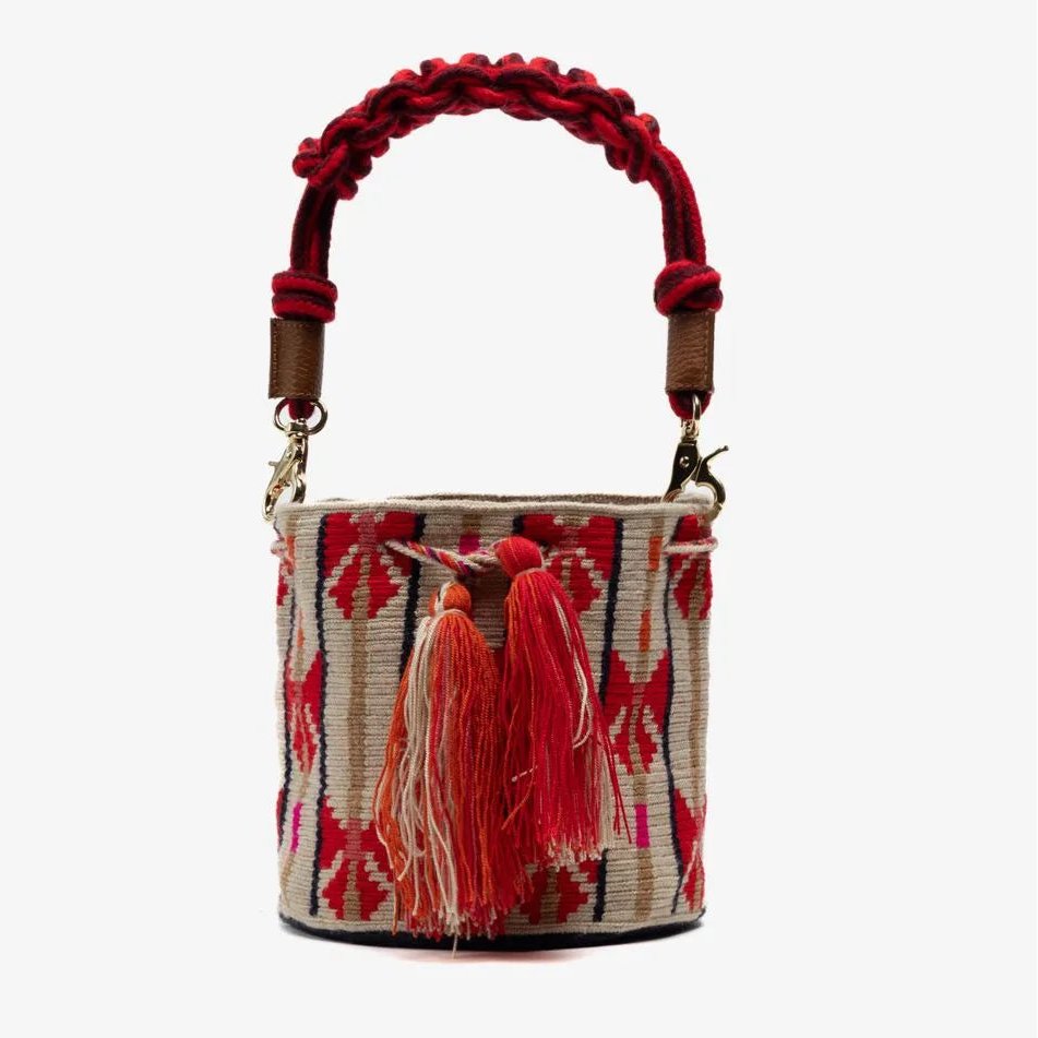 Crossbody M תיק עם ידית מקרמה