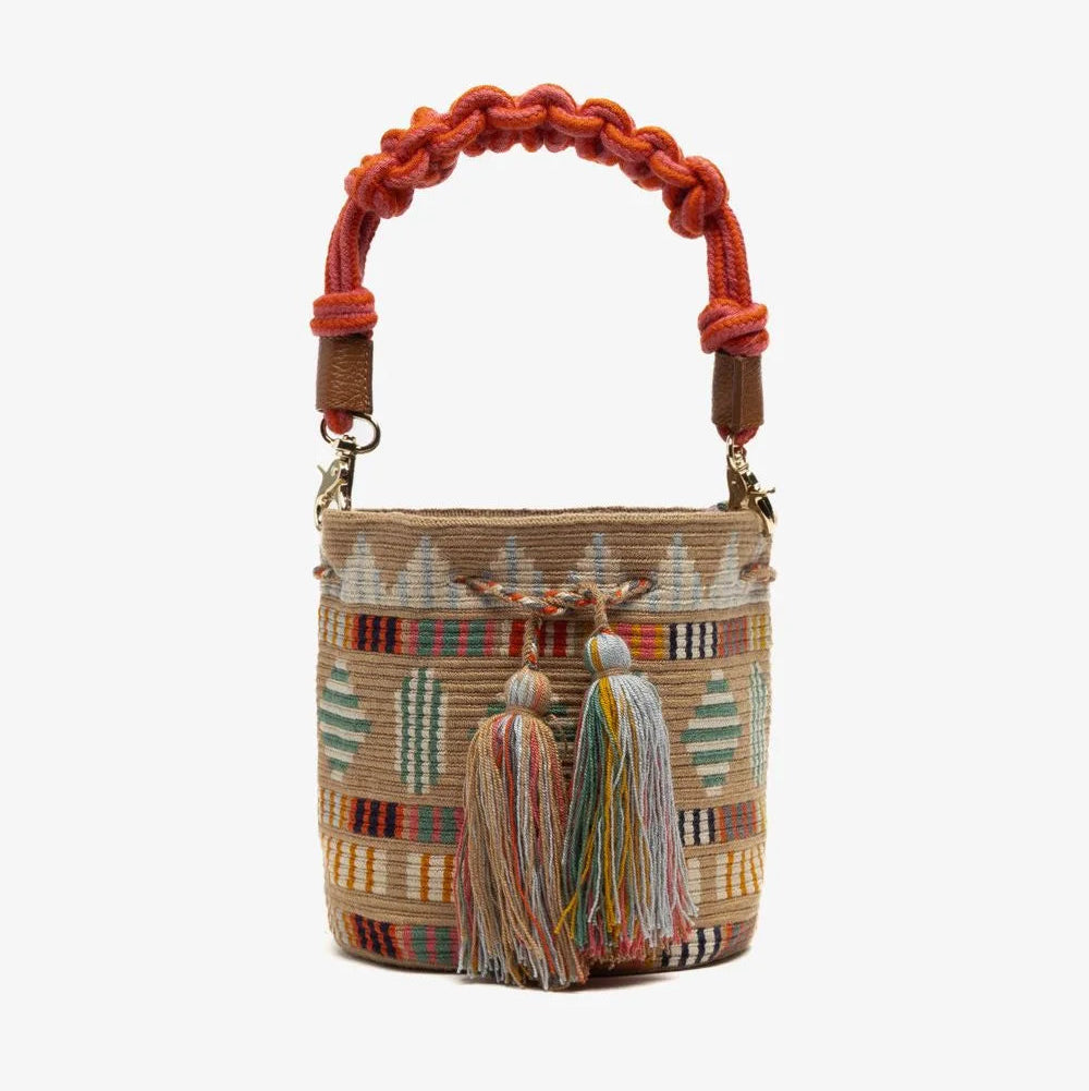Crossbody M תיק עם ידית מקרמה