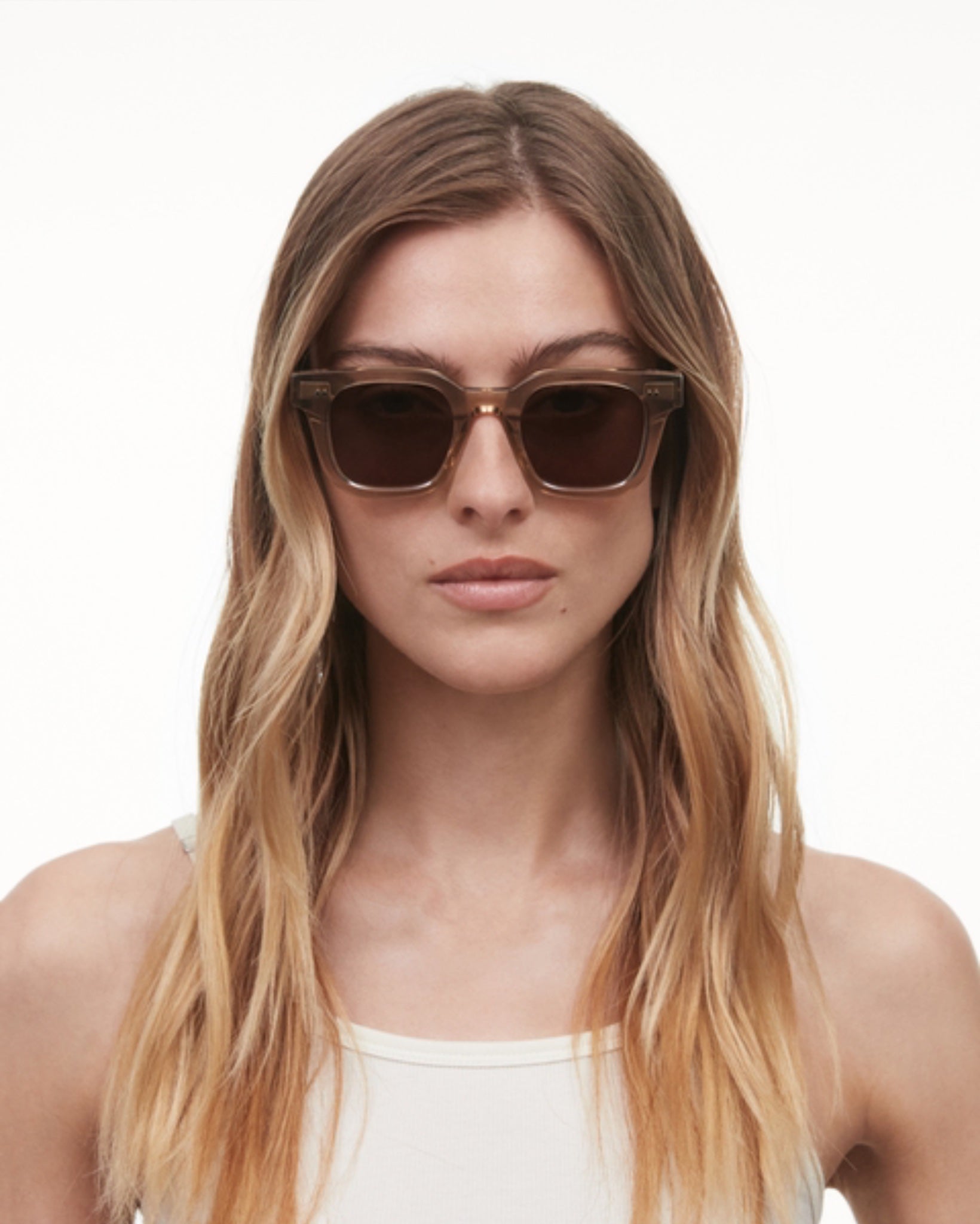 04 LIGHT BROWN