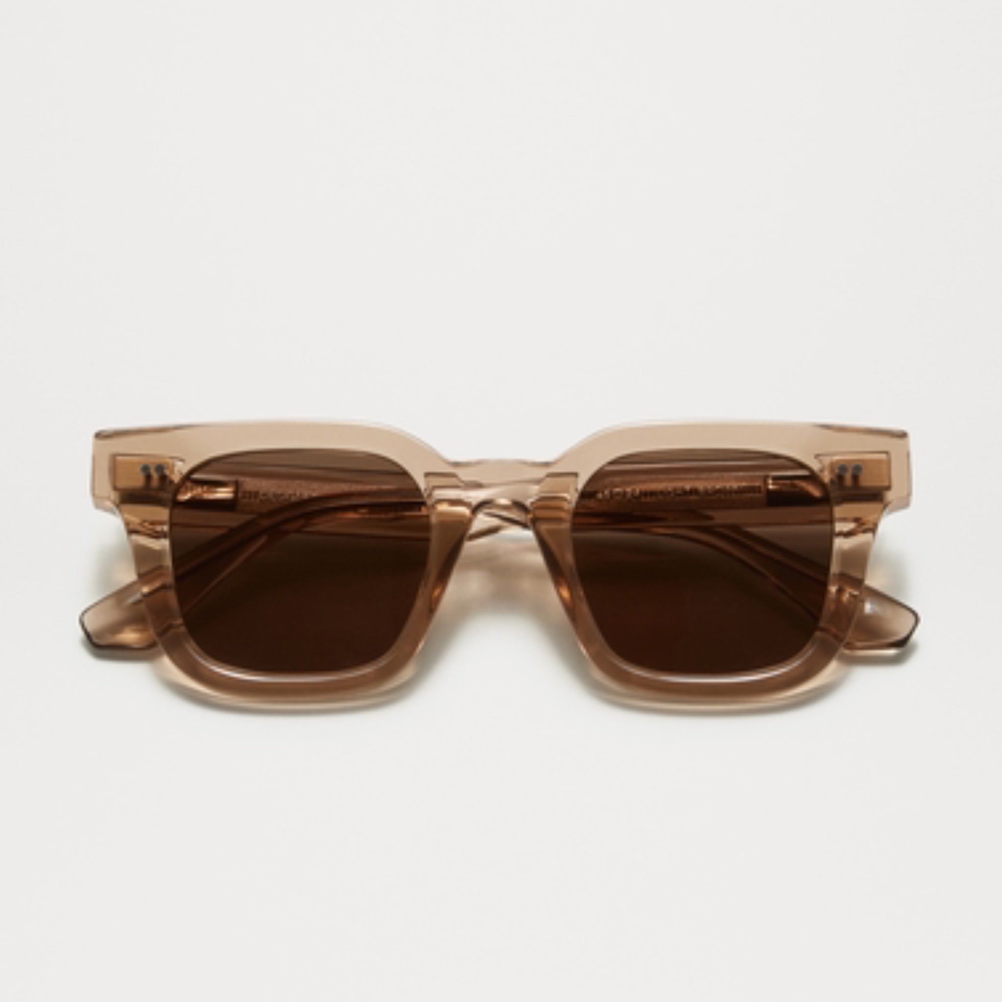 04 LIGHT BROWN