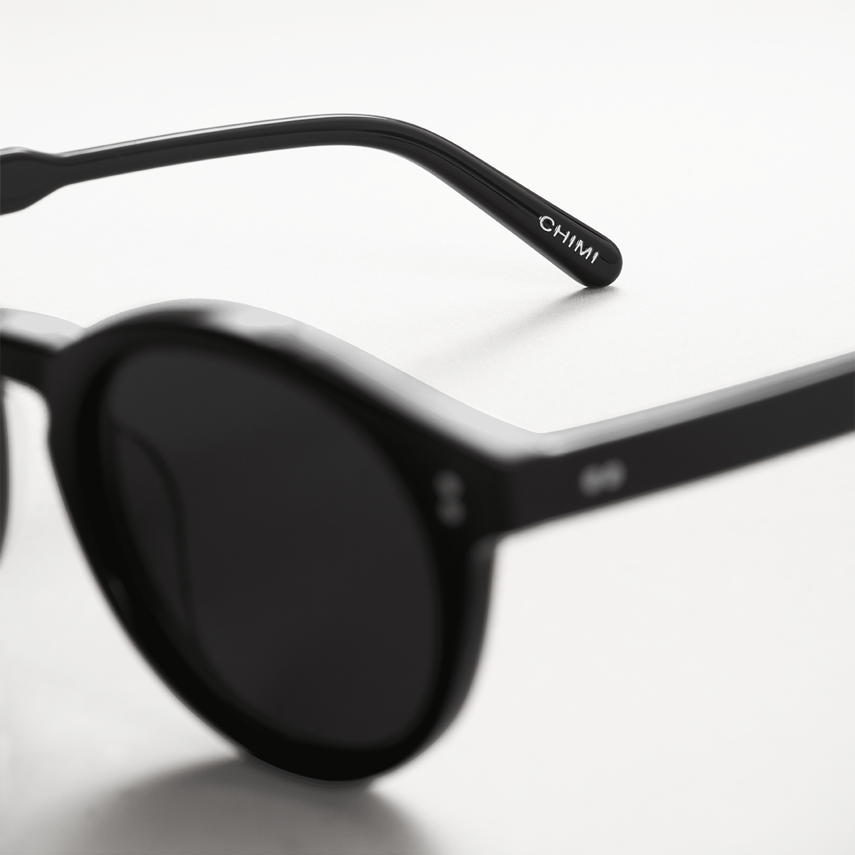 03 Black