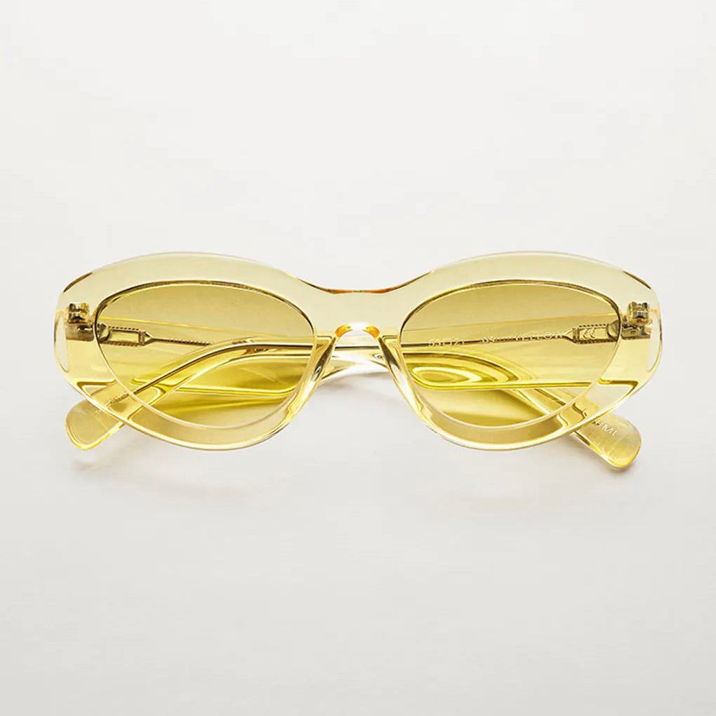 09 Yellow