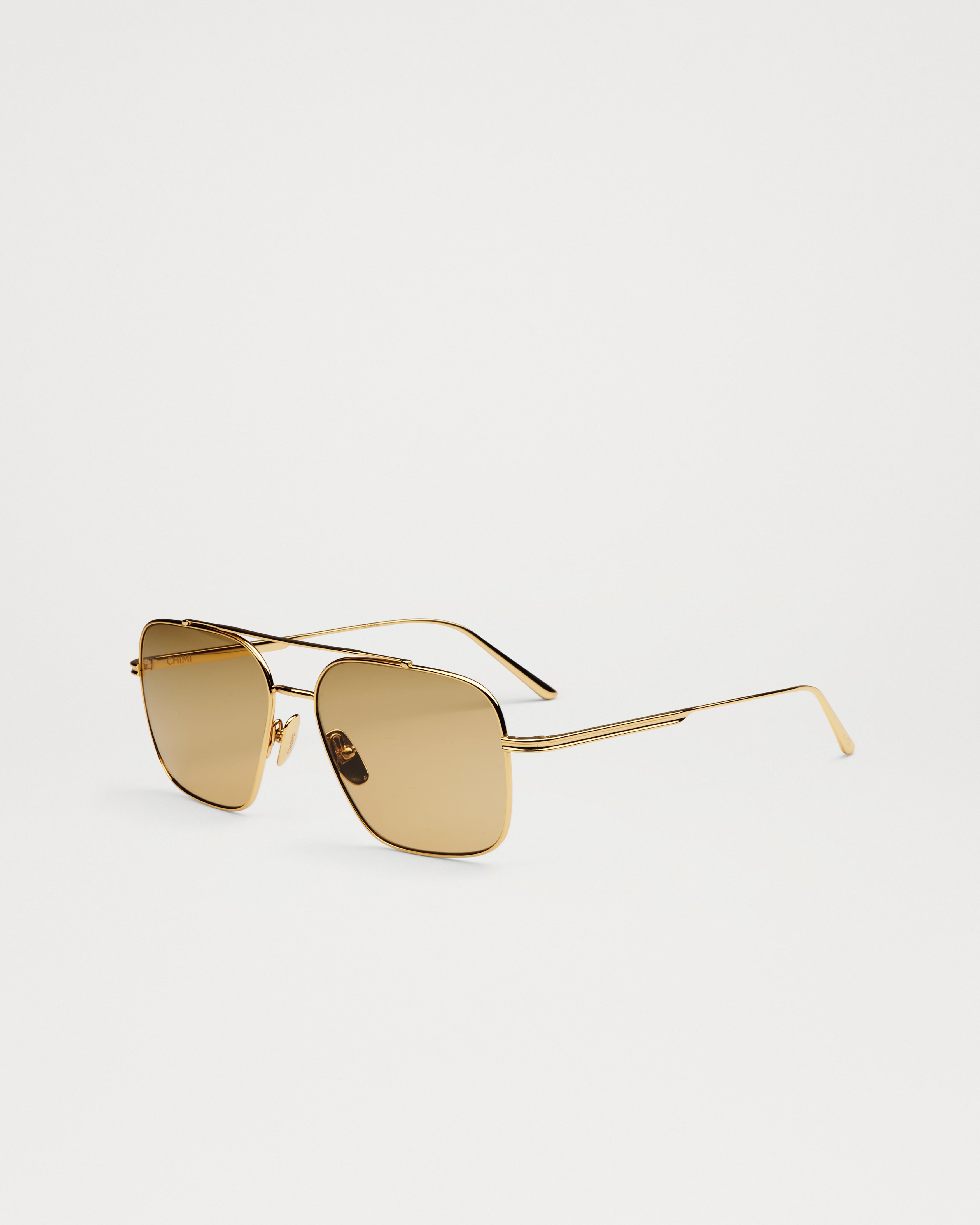 Titan aviator gold