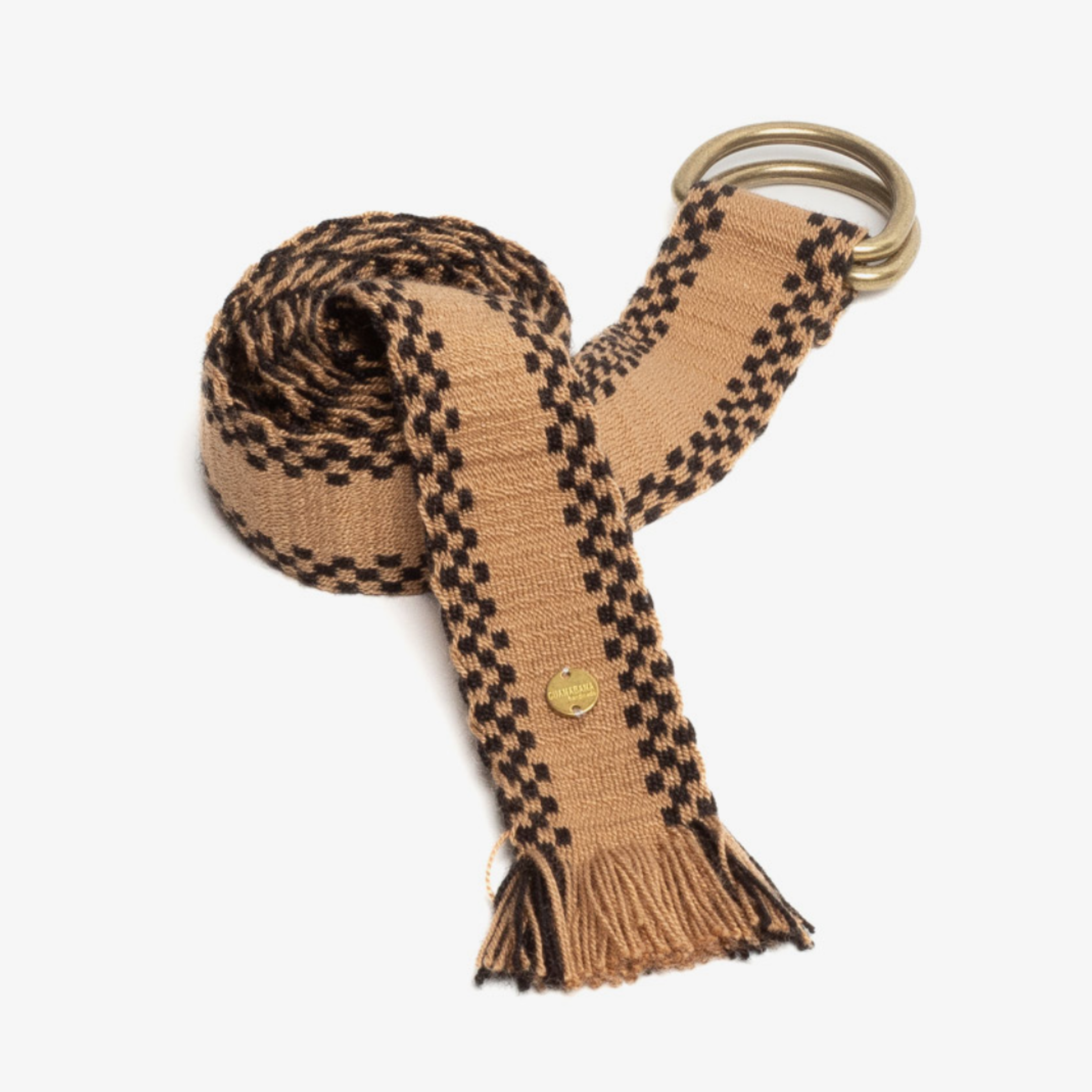 חגורה ארוגה עם אבזם