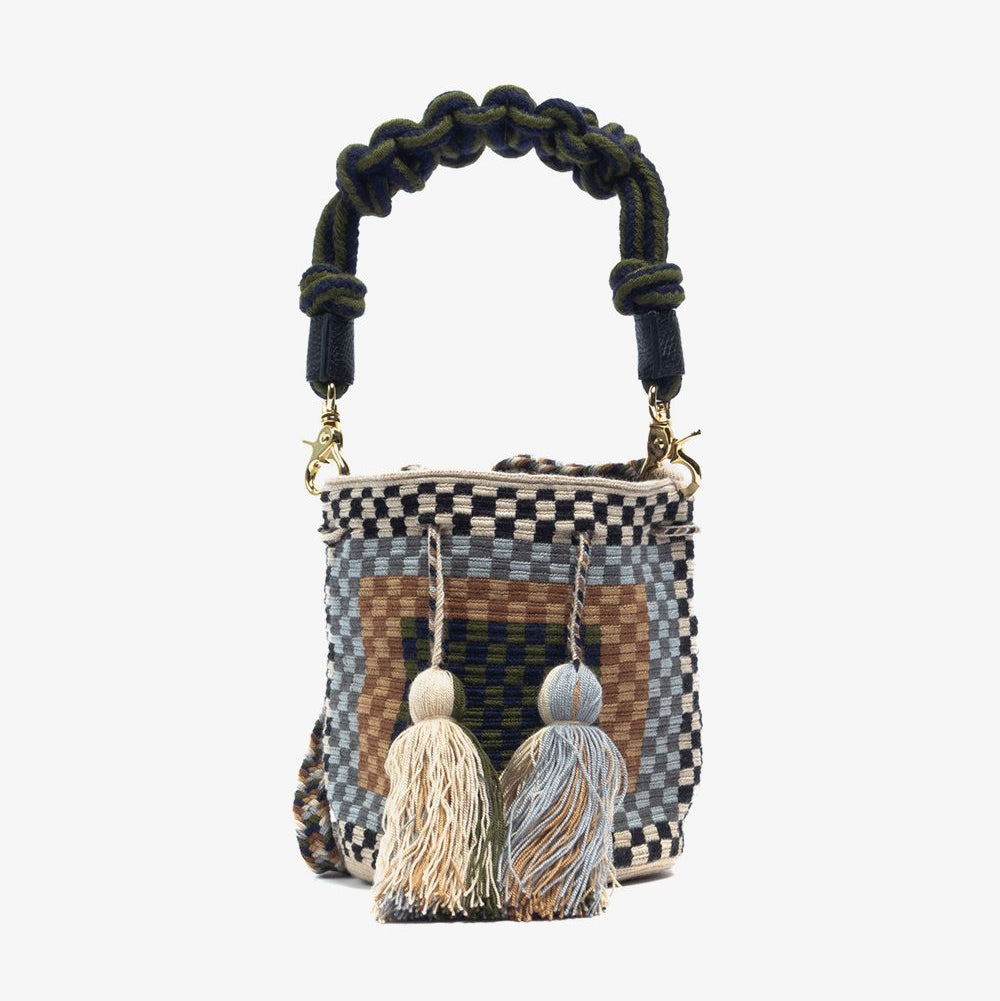 Crossbody M תיק עם ידית מקרמה