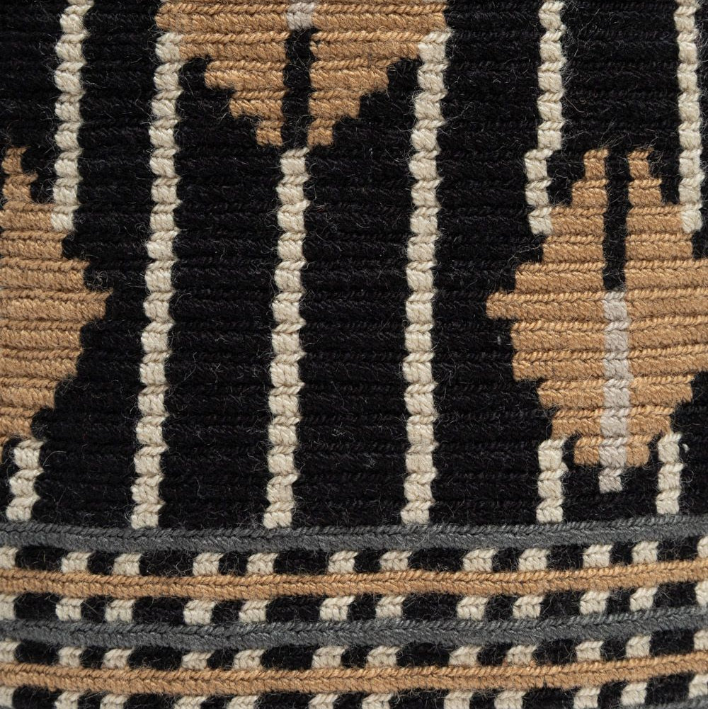 Crossbody M תיק עם ידית מקרמה