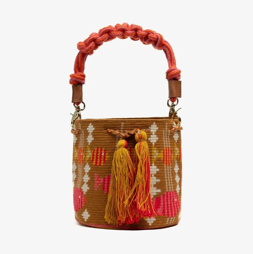 Crossbody M תיק עם ידית מקרמה